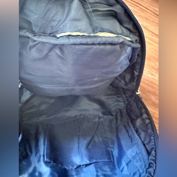 Backpack - Picture 3 of 5